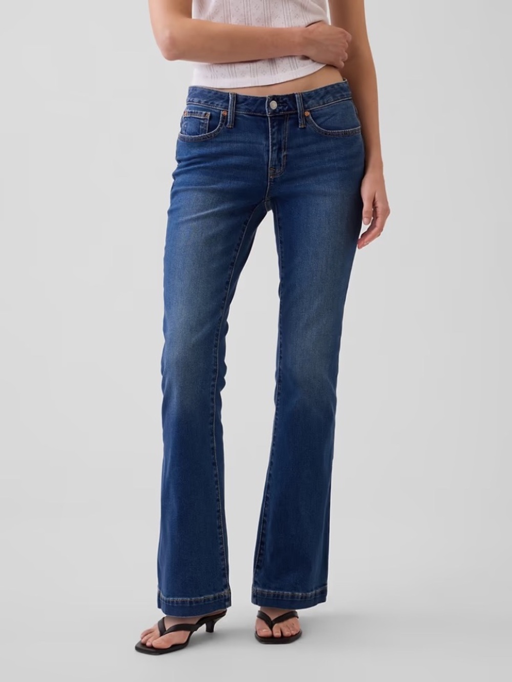 Gap Long and Lean Low Rise Jean, Medium Indigo size 34 (18)